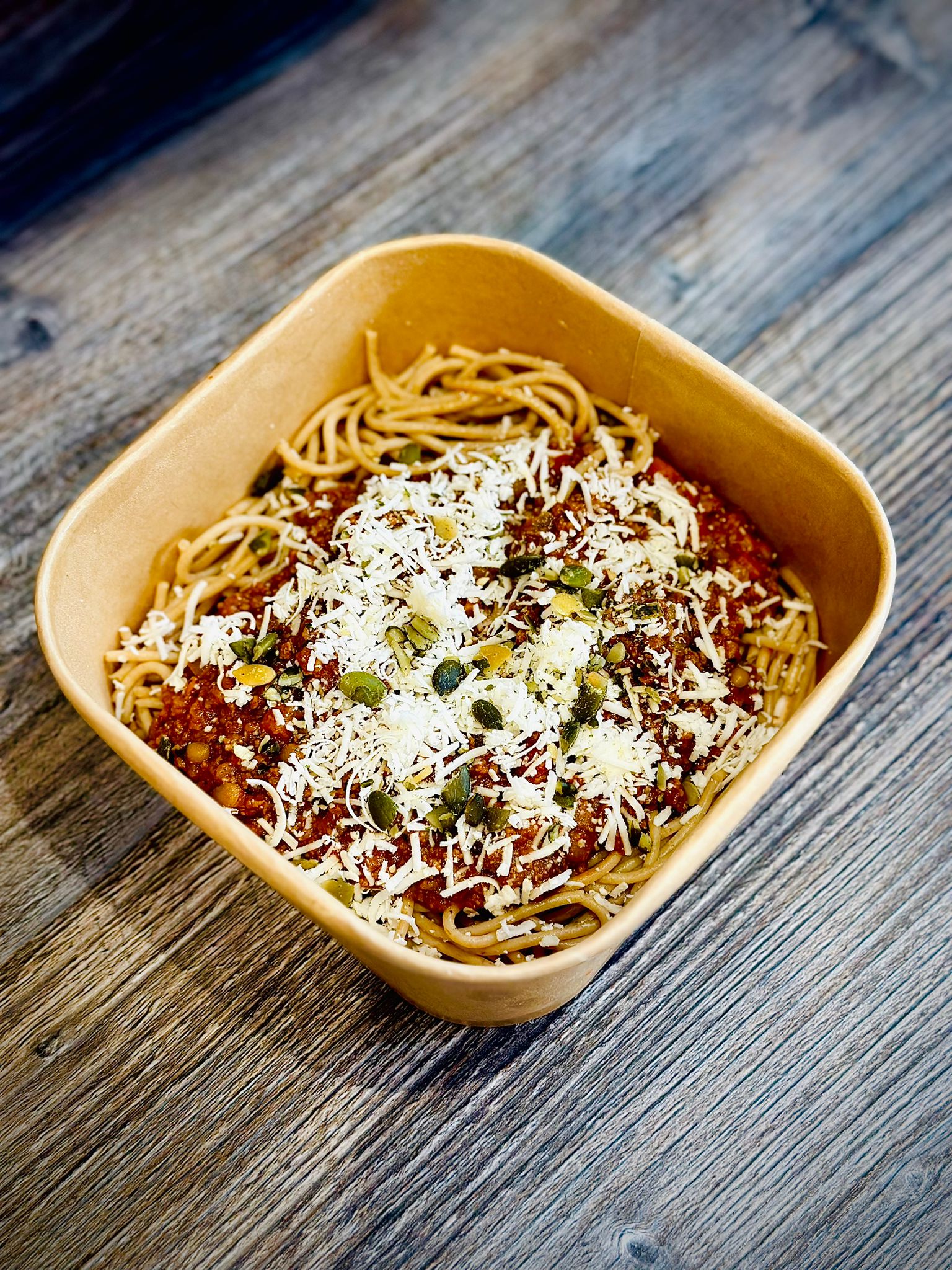 Lean Beef & Lentil Spaghetti Bolognaise